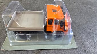 Deagostini Praga UV 80 - 3