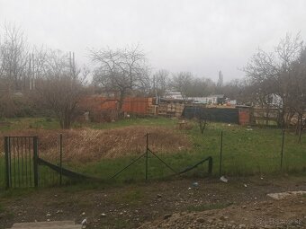 Odstúpim záhradu v Ružinove - 3