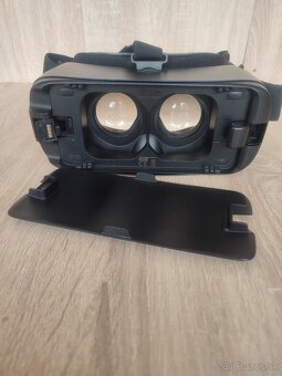 Samsung Gear VR Oculus SM-R323 - 3
