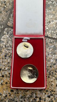Odznaky Štátna bezpečnosť a Kriminálna služba (ZNB) - 3