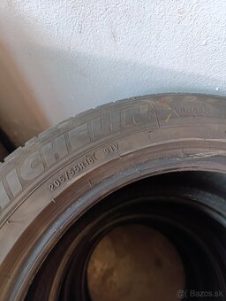 Michelin 205/55 R16 - 3