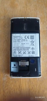 Sony Xperia E15i - 3