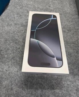 iPhone 16 pro max - 3