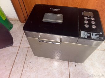 Pekareň Tefal + Pekareň Elektrolux + Ryžovar Tefal - 3