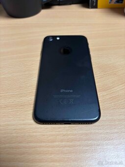 Apple iPhone 7 - 128GB - 84% kapacita batérie - 3
