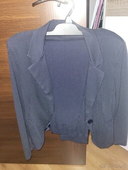 Sviatočné saty a kostym na rodinnú oslavu, ples, svadbu - 3