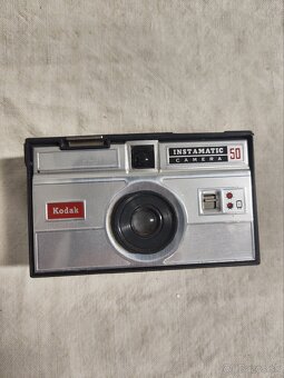Kodak Instamatic 50 - 3