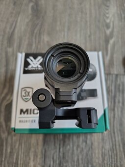 Vortex Micro 3x Magnifier - 3