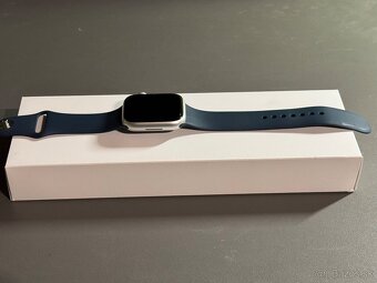 Apple Watch Series 9 45mm - 3