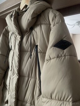 Dámsky kabát vel.M - 3