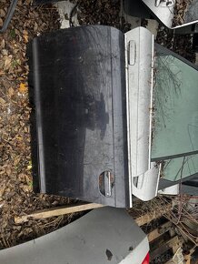 Predam dvere na Audi a6 c6 4f - 3