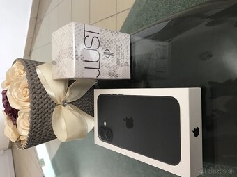 NOVÝ IPHONE 16 plus 128 GB zapecateny+parfem darček - 3