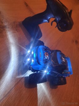 rc auto na diaľkové ovládanie 35km/h - 3