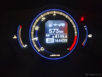 Honda Civic 1.8 103kw 6.2007 - 3