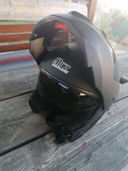 Predám moto helmu - 3