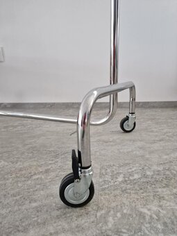 Nastavitelny stender - 3