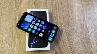 Vymenim predam iPhone 16 Pro Max Black Titanium - 3