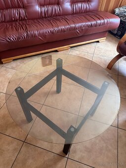 Okrúhly konferenčný stolík priemer 80cm - 3