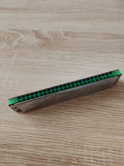 Predám ústnu harmoniku,striebornú lyžičku,dekoračné predmety - 3