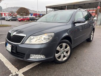 Škoda octavia 2 benzín 153 tis.km - 3