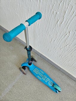 Micro Mini Deluxe kolobežka - 3