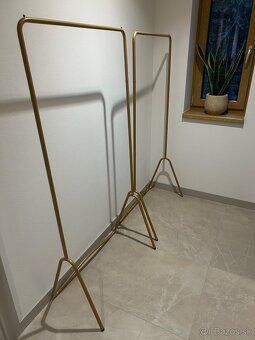 Zlaté kovové štendre 2ks - 3