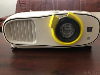 Ponukam na predaj Epson-EH-TW6700 - 3
