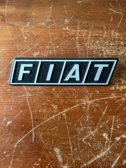 Predám odznaky/logá BMW E30 /FIAT/ŠKODA 1100MB - 3