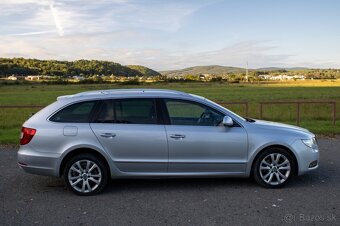 Škoda Superb Combi 2,0 TDI-125 kw Elegance 4X4 - 3