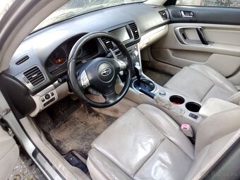 Subaru Outback 3.0 LPG 4x4 Si-Drive - 3