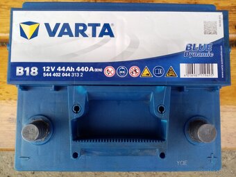 AUTOBATÉRIA - AKUMULÁTOR - Baterka ..12v - 3