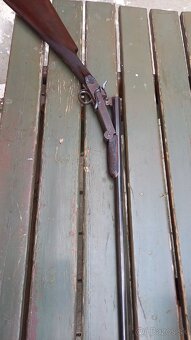 Brokovnička 410 - 3
