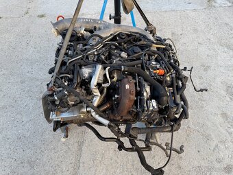 AUDI Q7 3.0 TDi V6 - 3