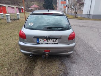 Peugeot 206 - 3