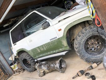 Suzuki Vitara 1.9 - 3