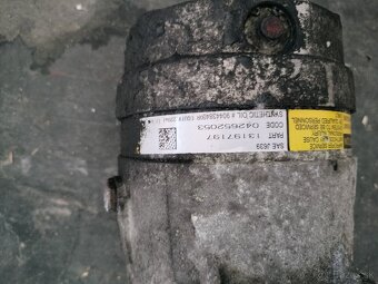 Predám náhradné diely na Opel Vectra, - 3