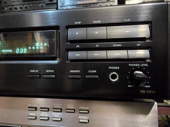 Onkyo DX-7011 cd prehrávač - 3