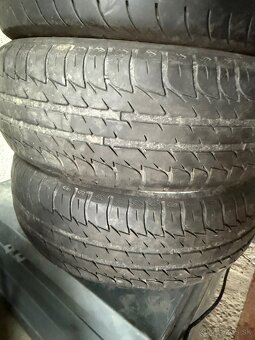 185/65 r15 - 3