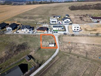 Lukratívny stavebný pozemok vo Višňovom - 3