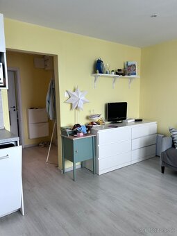 3.izbový byt / PREDAJ / Botanická / Trnava - 3