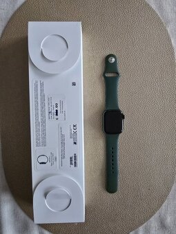 Predám Apple iPhone 13 128 GB Green a Apple Watch series 7 - 3