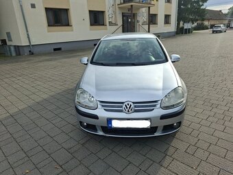 Volkswagen Golf 5 1.4 59kw benzín - 3