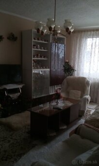 2-izb. byt (64m2) v centre mesta s balkónom a loggiou - 3