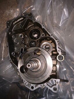 Nahradne diely yamaha xt600e - 3