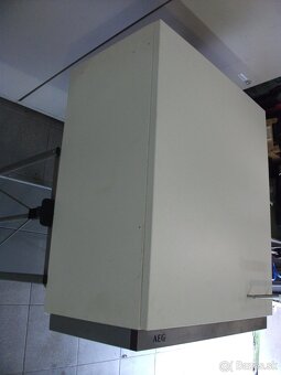 Predám digestor-odsávač pár zn.AEG. - 3