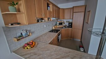 NA PREDAJ 2 izbový byt Lieskovska - 3