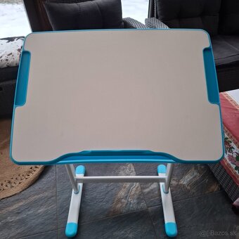 Rastuci písací stolík a stolička - 3