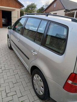 Volkswan touran - 3