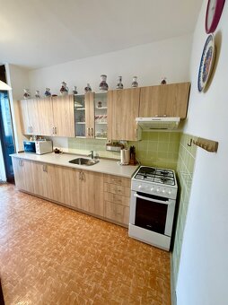 Na predaj 3-izbový byt - Karlova Ves / Dlhé Diely - 3