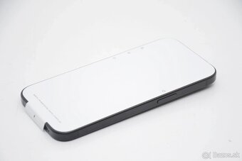 Iphone 15 6/128GB Black Nový - 3